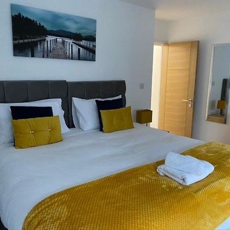 Marie'S Serviced Apartments- 2 Bedroom City Stay Bedford Esterno foto