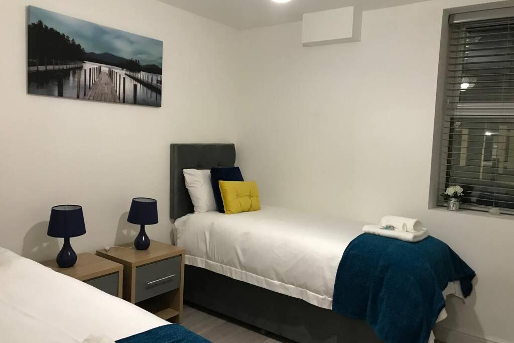Marie'S Serviced Apartments- 2 Bedroom City Stay Bedford Esterno foto