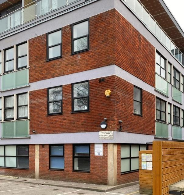 Marie'S Serviced Apartments- 2 Bedroom City Stay Bedford Esterno foto